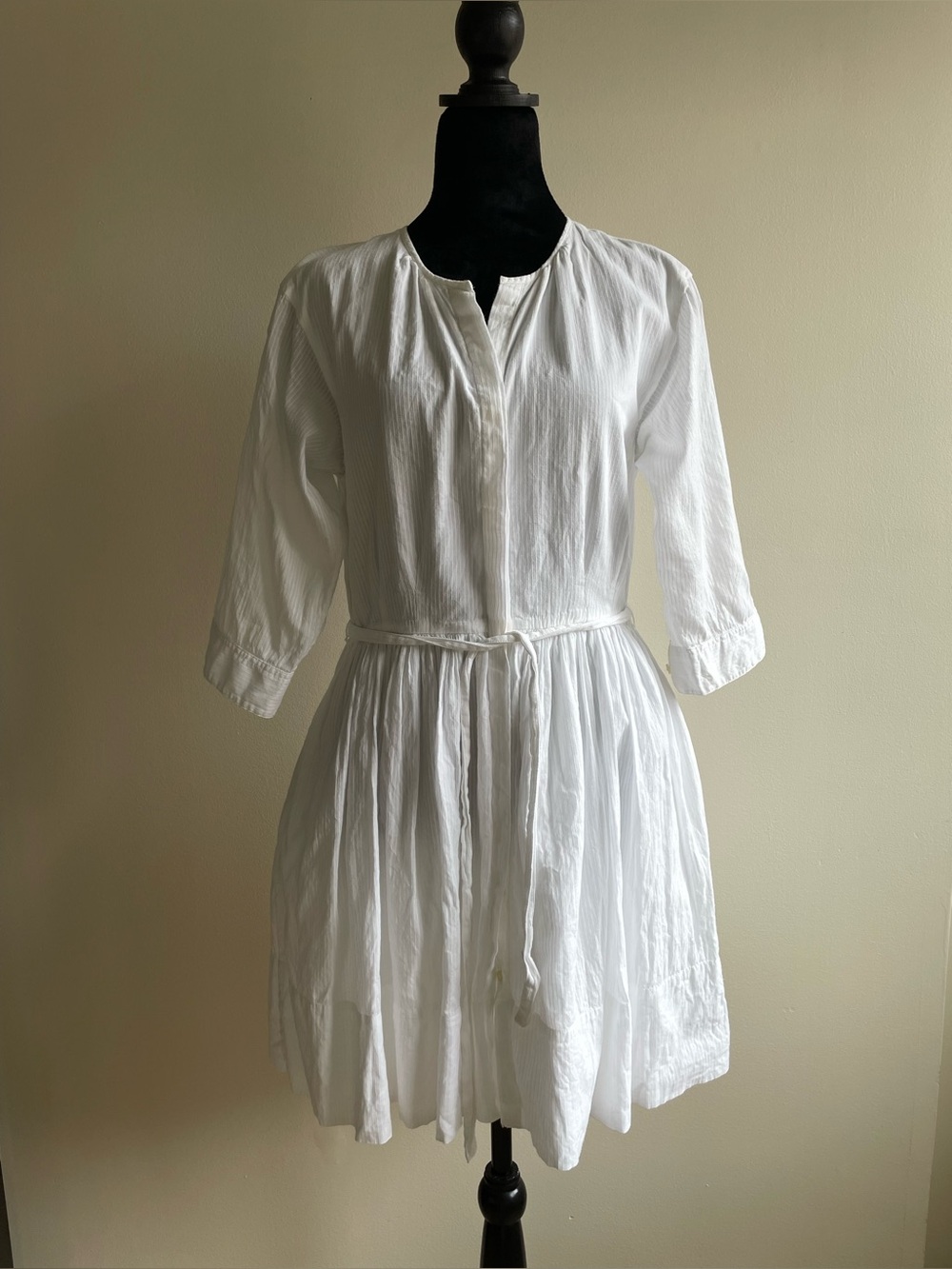 GAP Designed & Crafted White Cotton Button-Front Dress with Pockets Size 4